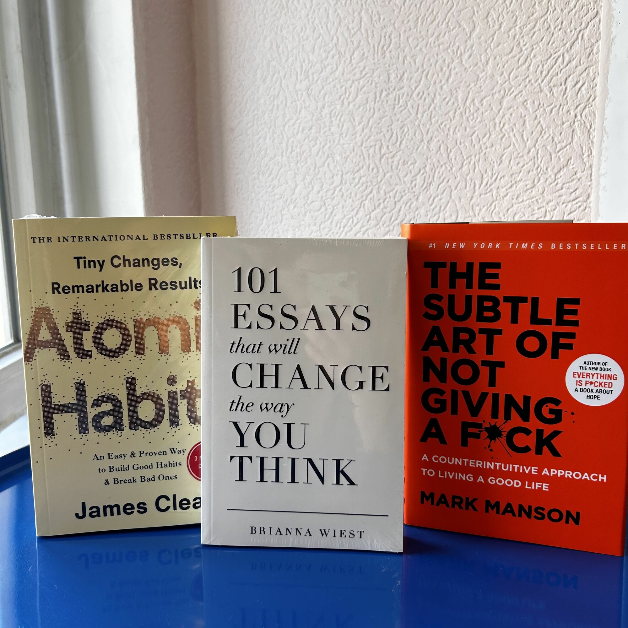 Atomic Habits + 101 ESSAYS that will CHANGE the way YOU THINK + The Subtle Art of not Giving a F**ck (3 books) — фото 1