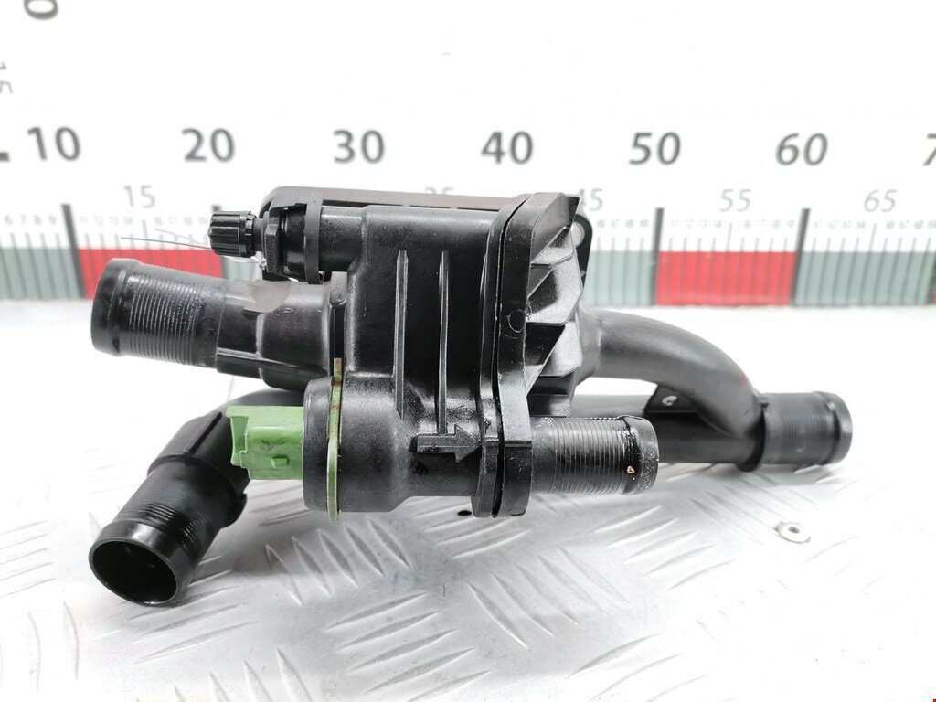 Корпус термостата Citroen C4 Picasso 1 1336AF арт. 1626570