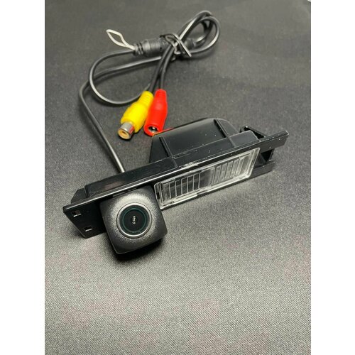 Камера заднего вида для Opel Vectra C Zafira B Astra H J Corsa D Insignia A 1926₽