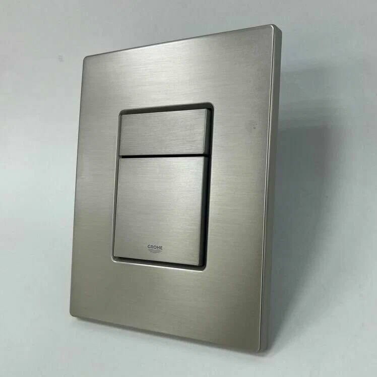фото Кнопка смыва для инсталляции Grohe, панель смыва, хром