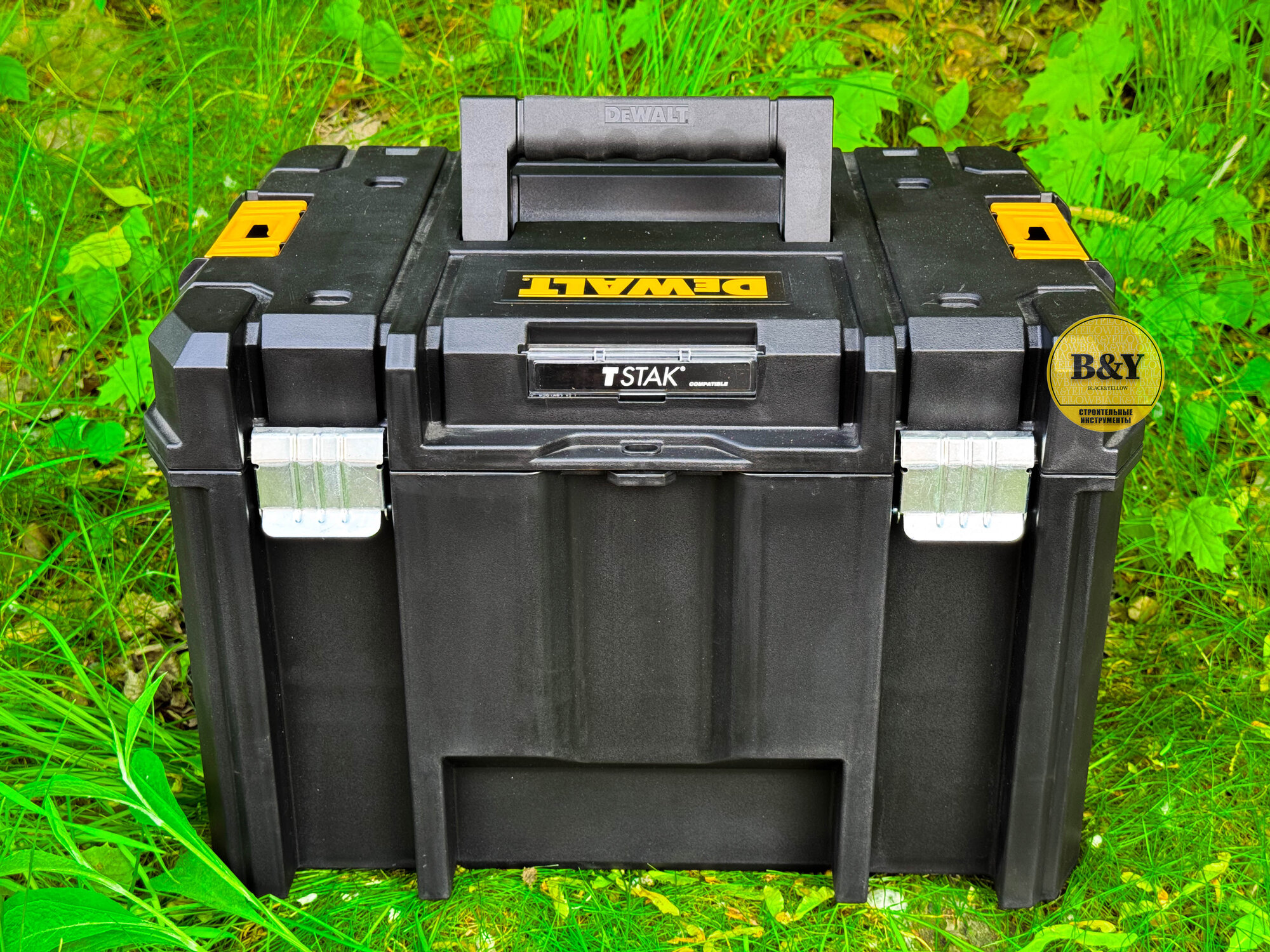 DeWalt DWST1-71195 Ящик для инструмeнта TSTAK VI (440х332х301 мм, без лотка-вкладыша)