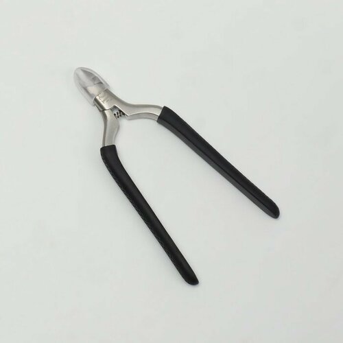 Кусачки педикюрные «Premium», скрытая пружина, 11,5 см, длина лезвия - 6 мм, цвет серебристый/чёрный ножницы маникюр складные прямые 9 5см серебр пакет qf