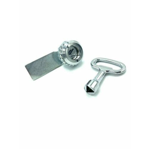 Замок щитовой с треугольным ключом