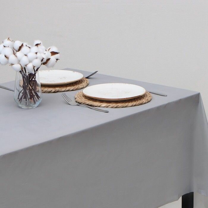 фото Скатерть 137x274 см . Прямоугольная . Однотонная . ПВХ