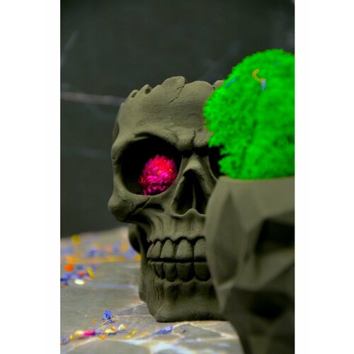 Свеча ароматическая Череп с деревянным фитилем и кашпо