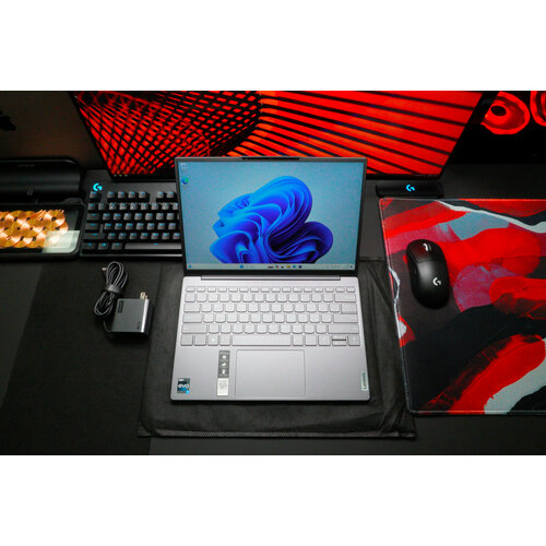 Lenovo Slim 7 Carbon i7-1260P16GB512GB 10699000₽