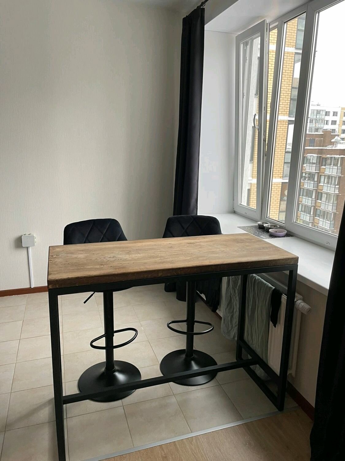Барный стол Easy Loft из массива дуба