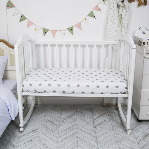 Простынь на резинке Звёзды 120x60 Белый 518₽