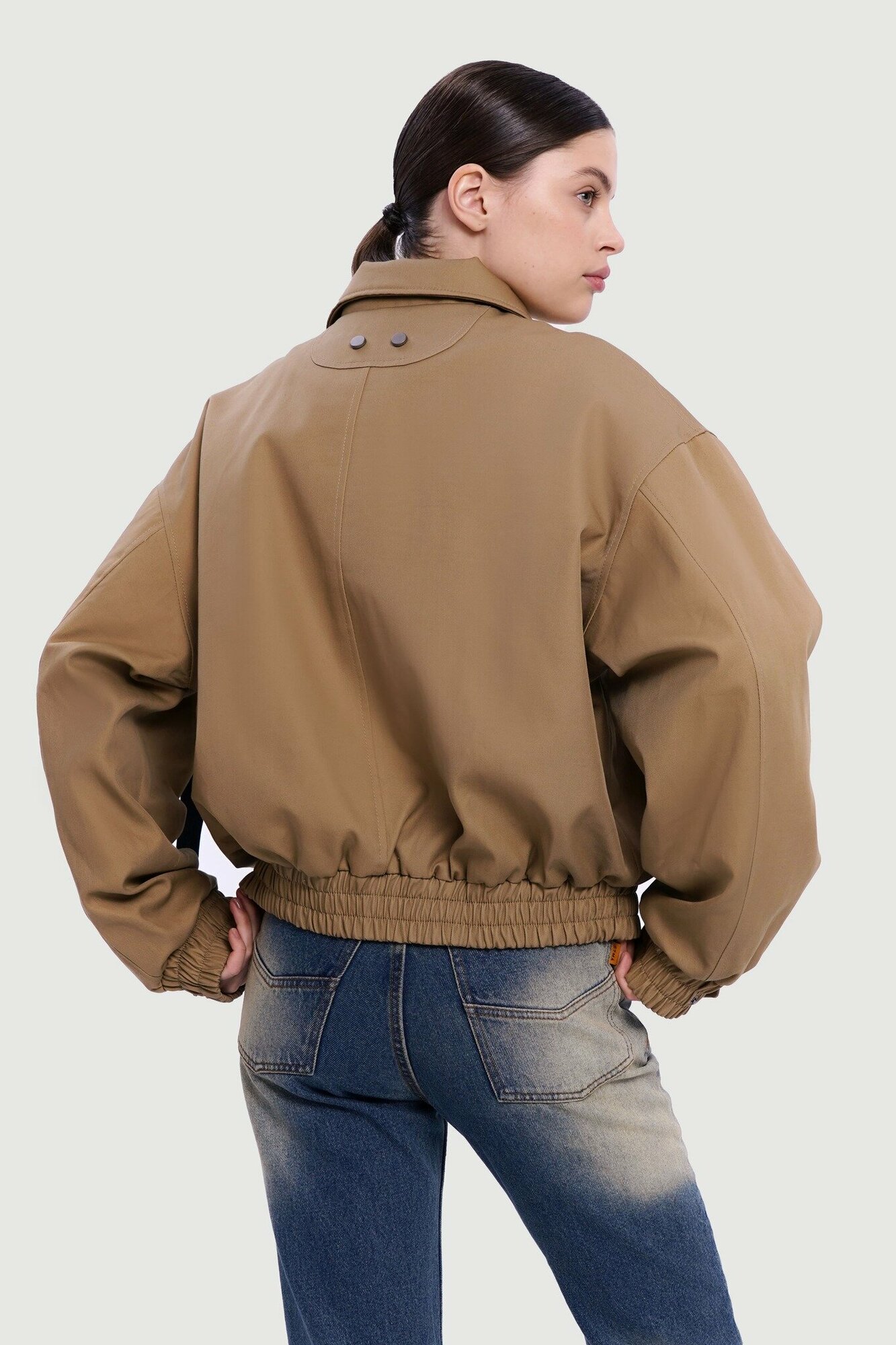 Бомбер OTMA BOMBER JACKET BEIGE