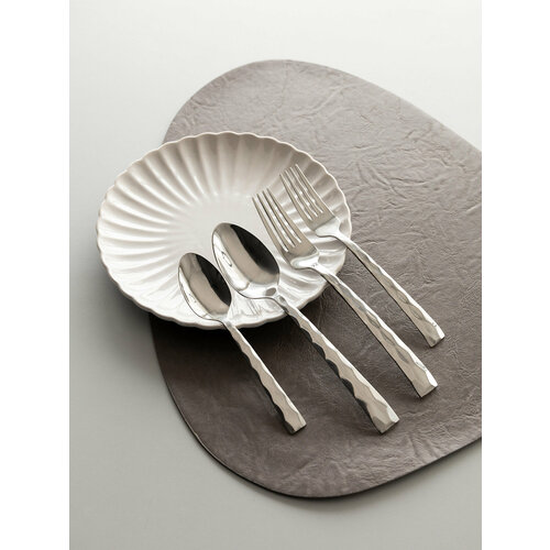 Набор столовых приборов DeNASTIA Айсберг из 16 предметов нержавеющая сталь CU00008 1871₽