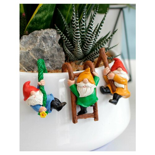 Украшение на кашпо гномы 3 шт