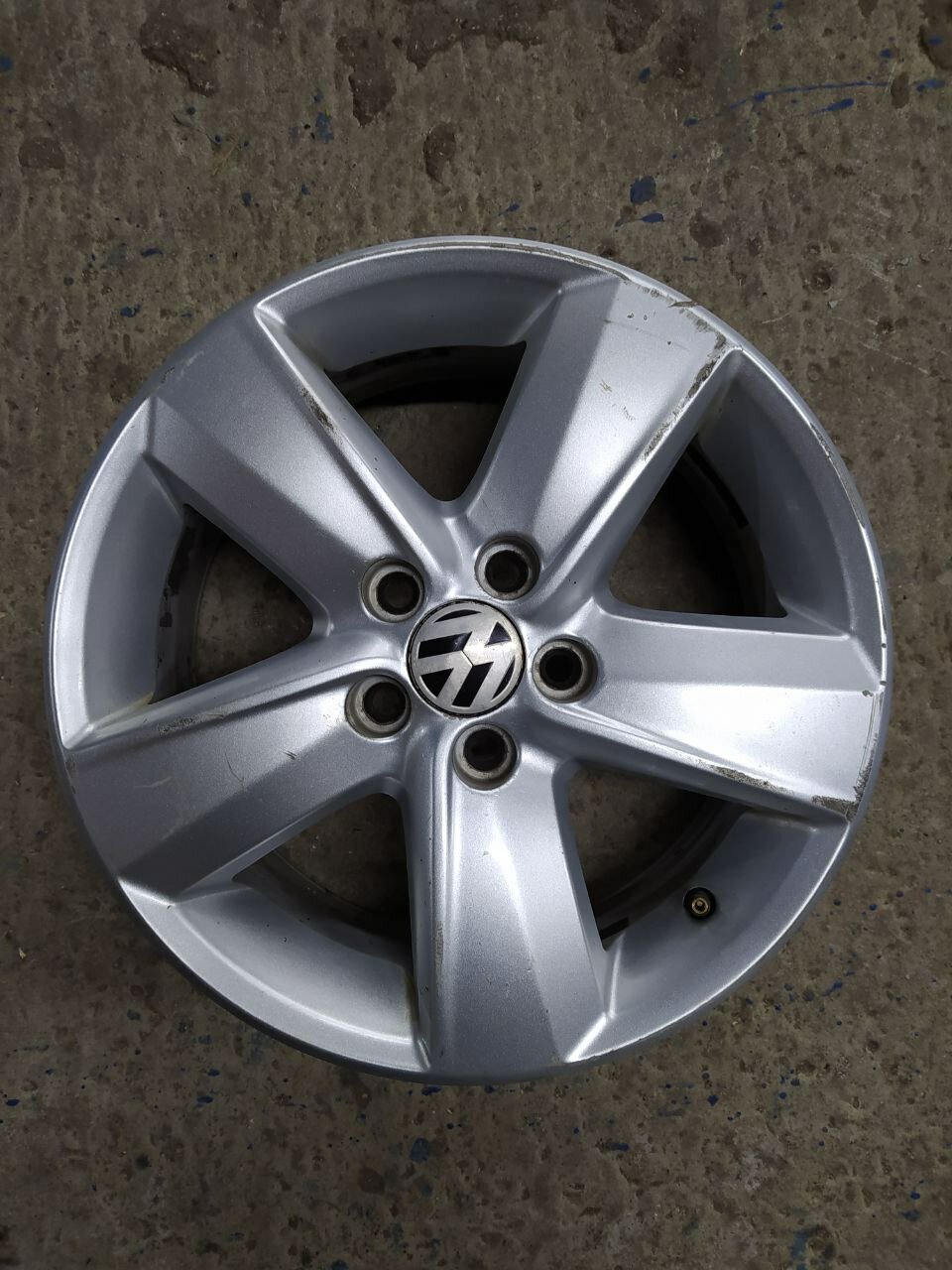 Колесные диски Volkswagen 6xR15/5x100 57.1 (оригинал)