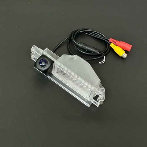 Камера заднего вида Renault Logan 2009 Sandero Nissan Micra March 2100₽