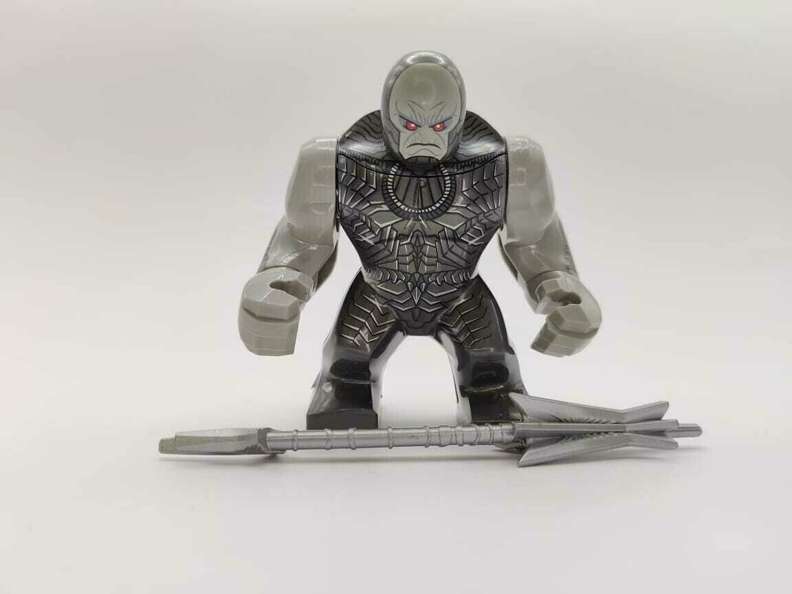 Минифигурка "Думсдэй" (Doomsday), суперзлодей из вселенной Marvel / DC Comics для игр / коллекционирования