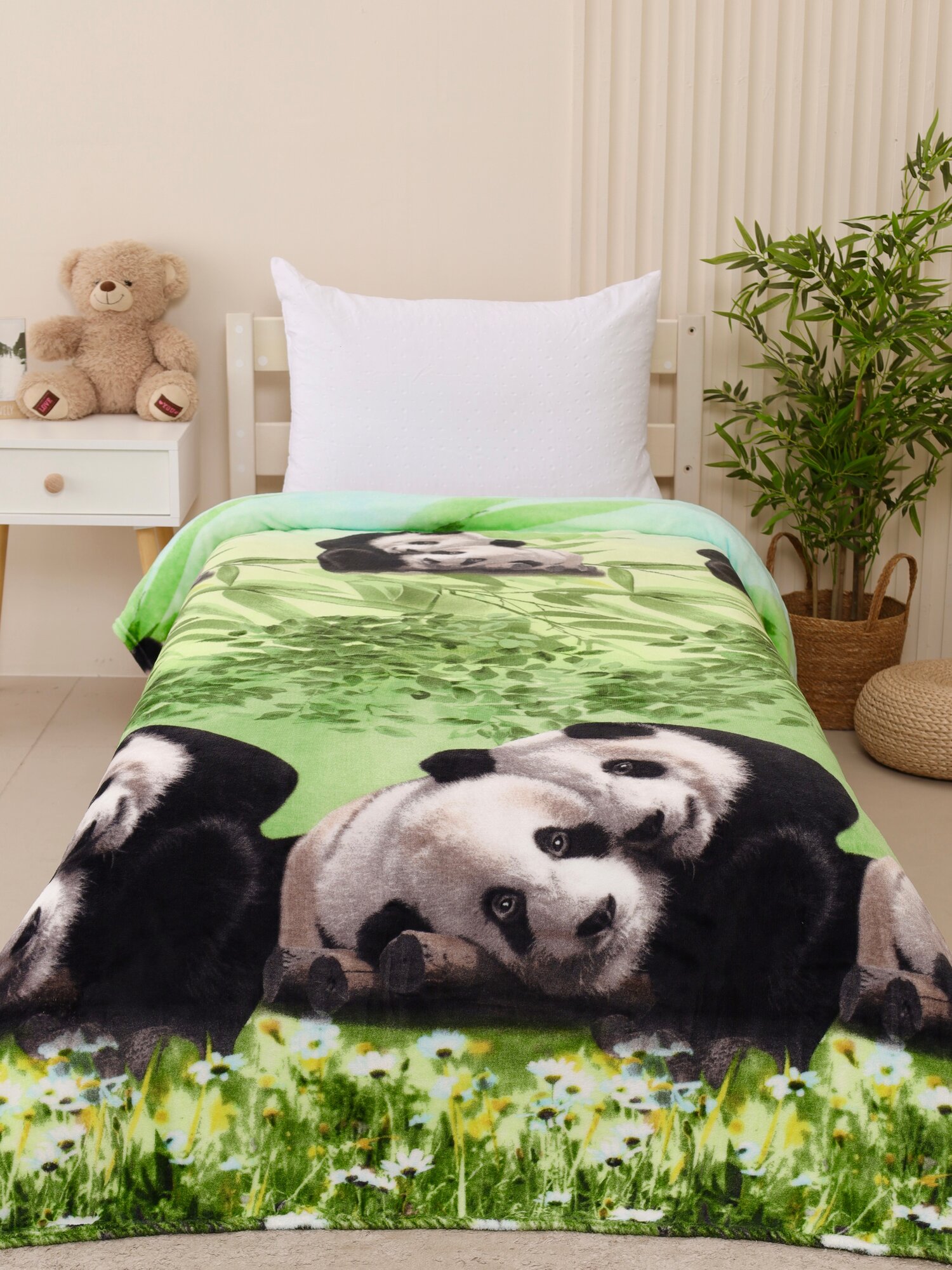 Плед 150х200 Павлина Панды зеленые, 1.5 - спальный — фото 1