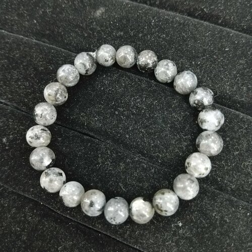 фото Браслет, лабрадорит, размер 16 см, диаметр 5 см, черный, серый уральские камни