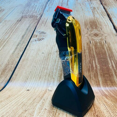 Профессиональная машинка для стрижки волос Триммер для бороды и усов WEAR 2305 249800₽