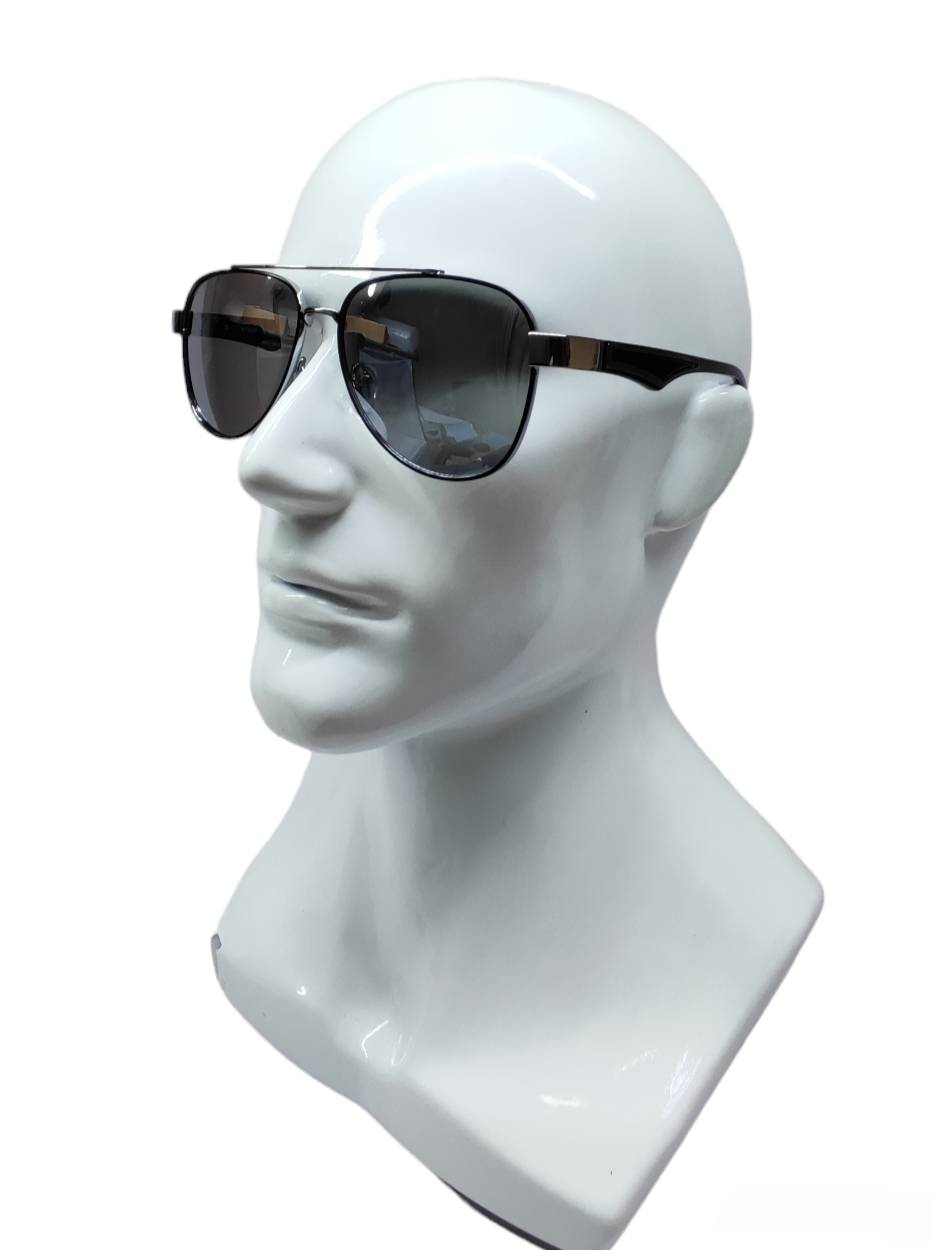 Очки солнцезащитные Matrix Polarized MT8808 C32