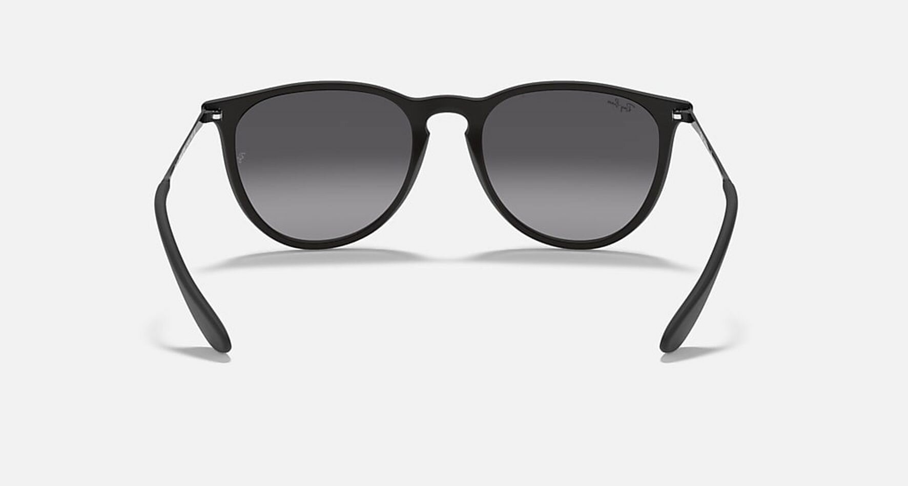 Солнцезащитные очки Ray-Ban