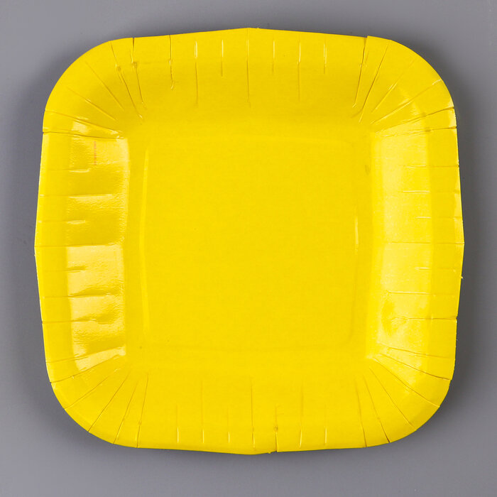 Тарелка одноразовая бумажная квадратная "желтая", квадратная, 16,5х16,5 см(10 шт.)