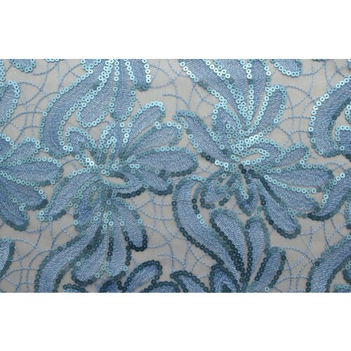 фото Ткань вышивка с перламутровыми пайетками на сине-голубой сетке cadena, ш130см, 0,5 м