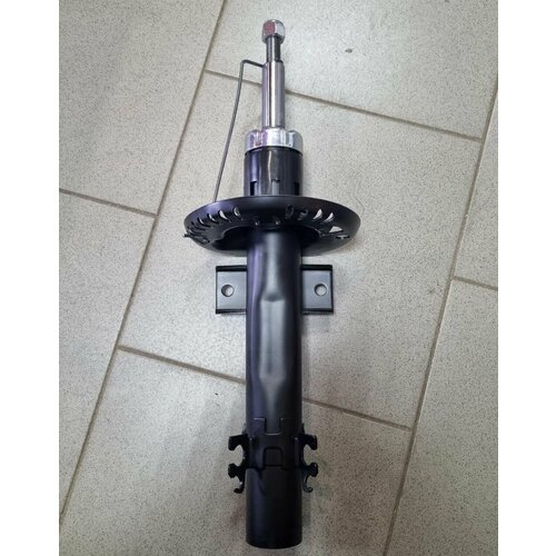 Амортизатор подвески передний Поло VW Polo sedan аналог 4990₽