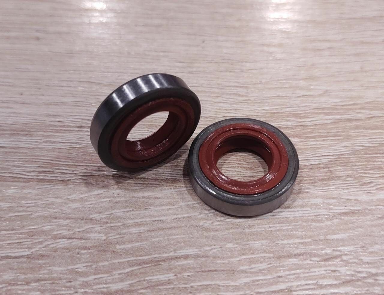 фото Сальник коленвала для мотокосы Echo SRM22, GT22, SRM2305 (2 шт)