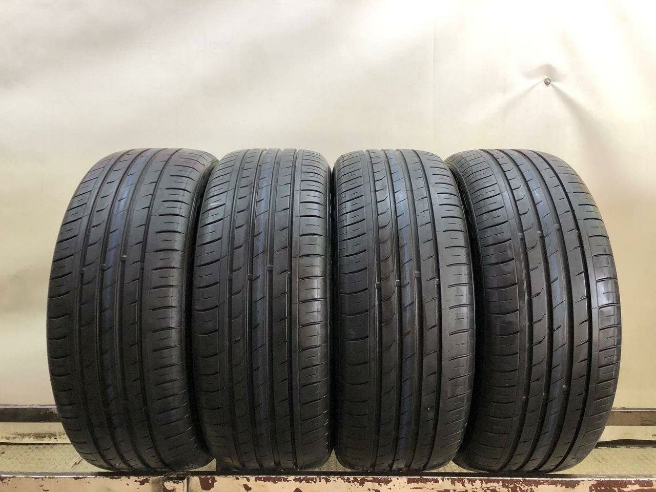 Nexen Nfera Su1 215/55 R17 БУ Шины Летние