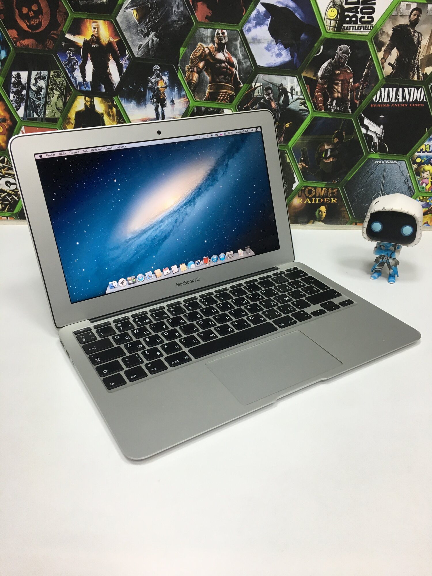 Ноутбук Apple MacBook Air 11 1366x768, Intel Core i5 2x1700Mhz, 4Gb, Intel HD 4000, SSD 64Gb, OS X.
