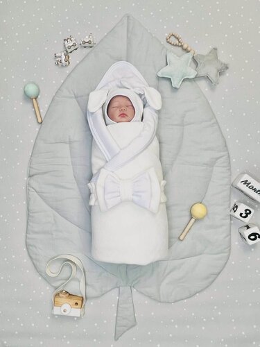 Изображение товара Комплект на выписку, конверт для новорожденного, выписка из роддома, одеяло на выписку