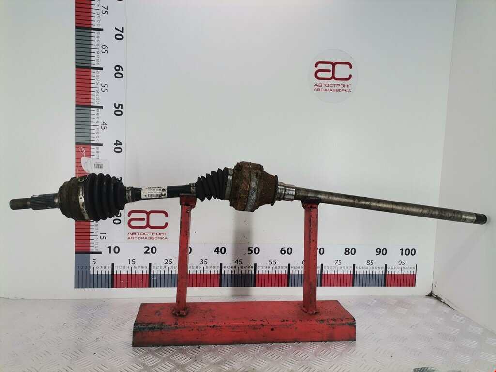 Полуось передняя правая (приводной вал шрус) Volkswagen Touareg 2 7P0407271C арт. 1699140