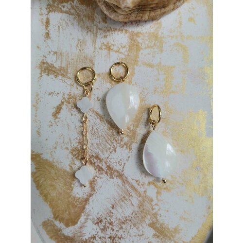 Серьги , перламутр, белый, золотой
