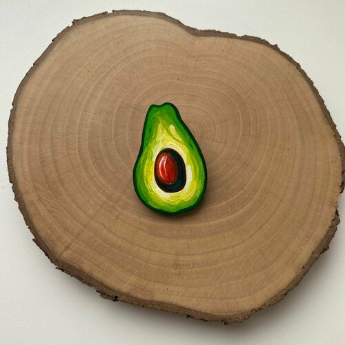 Значок Создашева Анна Брошь женская авокадо деревянная ручной работы / Значок авокадо из дерева авторский, зеленый
