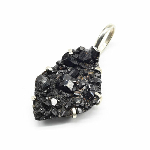 фото Подвеска, гранат кулон меланит (гранат) 22*32мм