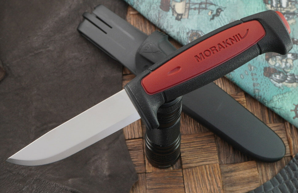 Нож Morakniv Pro C, углеродистая сталь