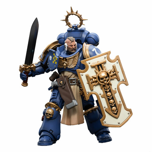 Фигурка Warhammer 40K Ultramarines Bladeguard Veteran 02 1:18 фигурка joytoy warhammer 40k imperial fists veteran brother thracius 1 18