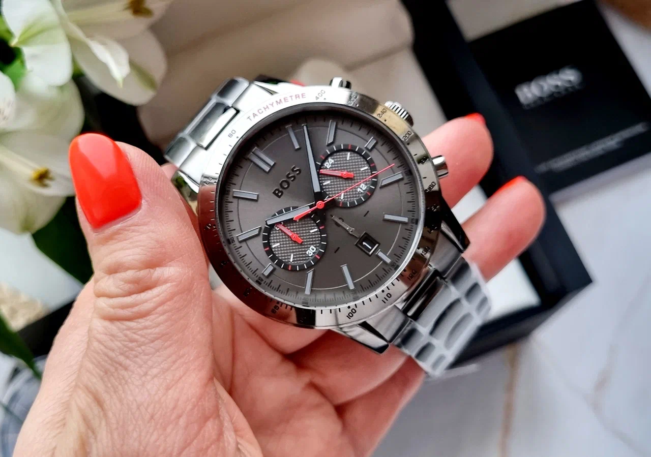 Наручные часы BOSS, серый