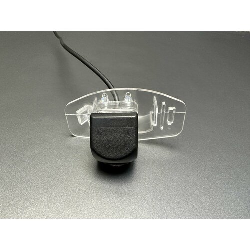 Камера заднего вида для Honda Хонда 2002 - 2015 NaviFly CVBSAHD 1080P широкоугольная 170 градусов FishEye эффект рыбий глаз 1990₽