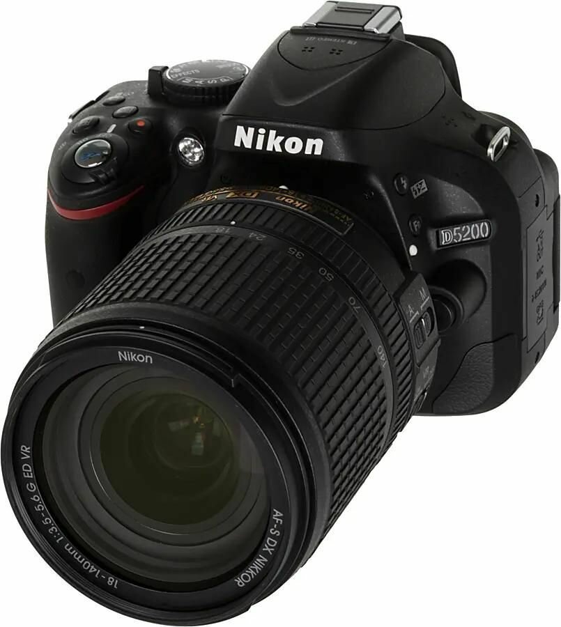 Зеркальный фотоаппарат Nikon D5200 kit 18-140mm VR