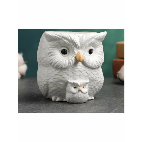 Фигурное кашпо Сова с совенком 12х14х10см перламутровое 618₽