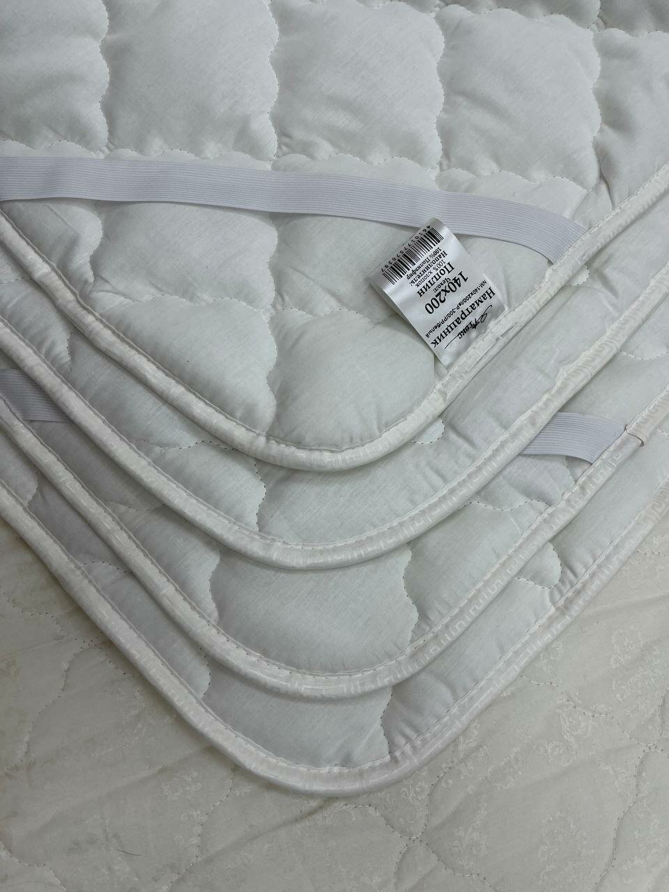 фото Наматрасник топпер 80х200 см