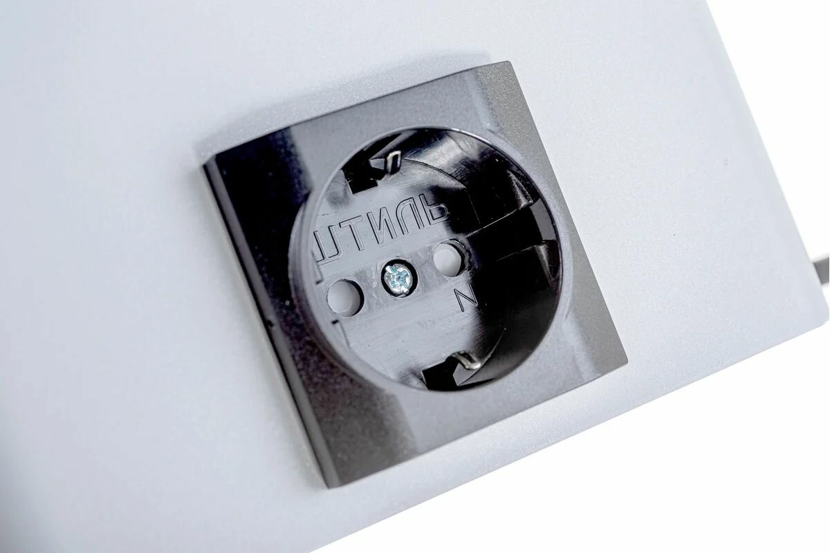 Стабилизатор напряжения IS350 — фото 1