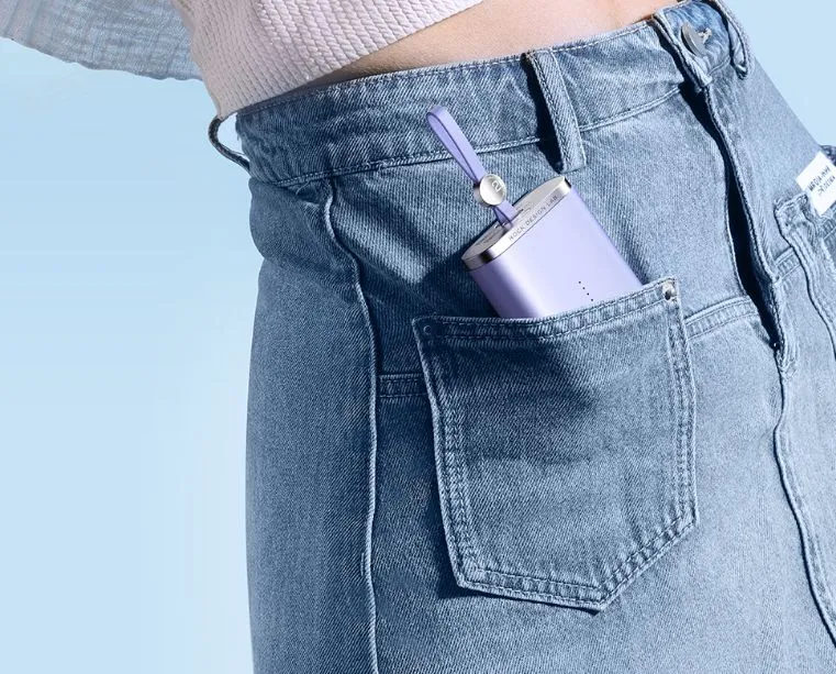 Внешний аккумулятор с быстрой зарядкой и встроенным кабелем 2 в 1 USB-C + LightningROCK PowerSack бежевый — фото 1