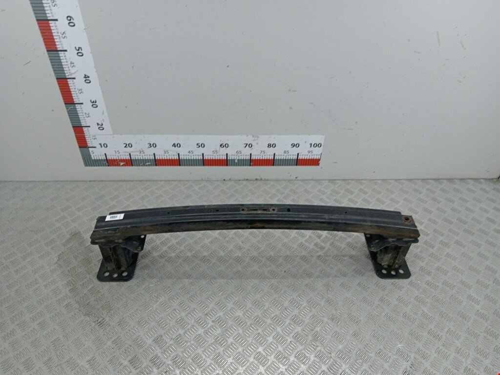 Усилитель бампера передний Mazda 2 DY DD3250070B арт. 2190453