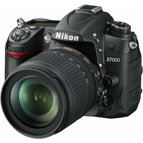 Nikon D7000 kit 18-55mm