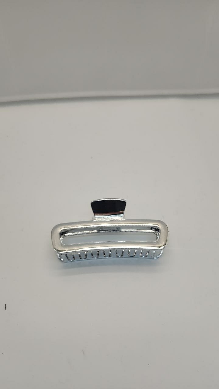 Стильный серебряный крабик для волос — незаменимая заколка для девушек. — фото 1