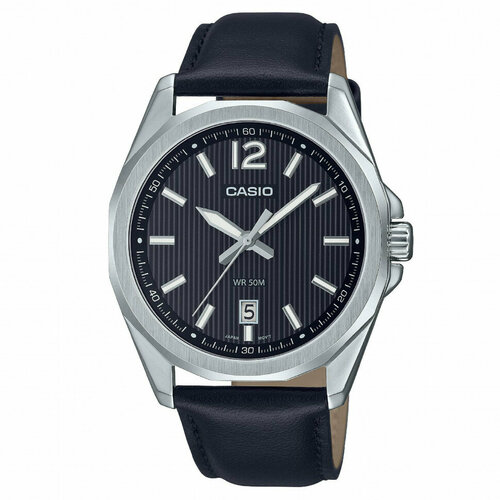 фото Наручные часы casio, черный