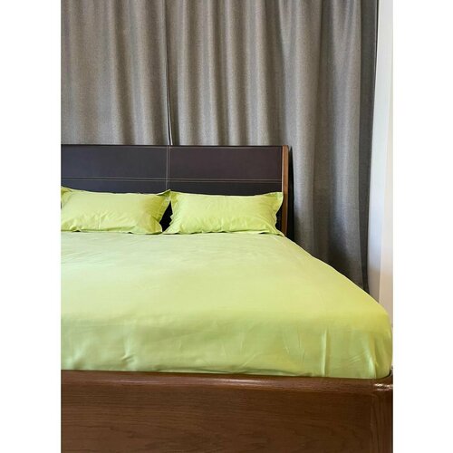 Простынь из сатина стандартная 245х260 см 3850₽