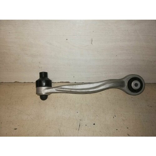Рычаг передний верхний правый задний Audi A6 С6 2004 2008 6700₽