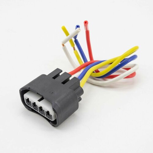 Штекер катушка зажигания TOYOTA 1SZFE 1NZFE DEKO 655₽